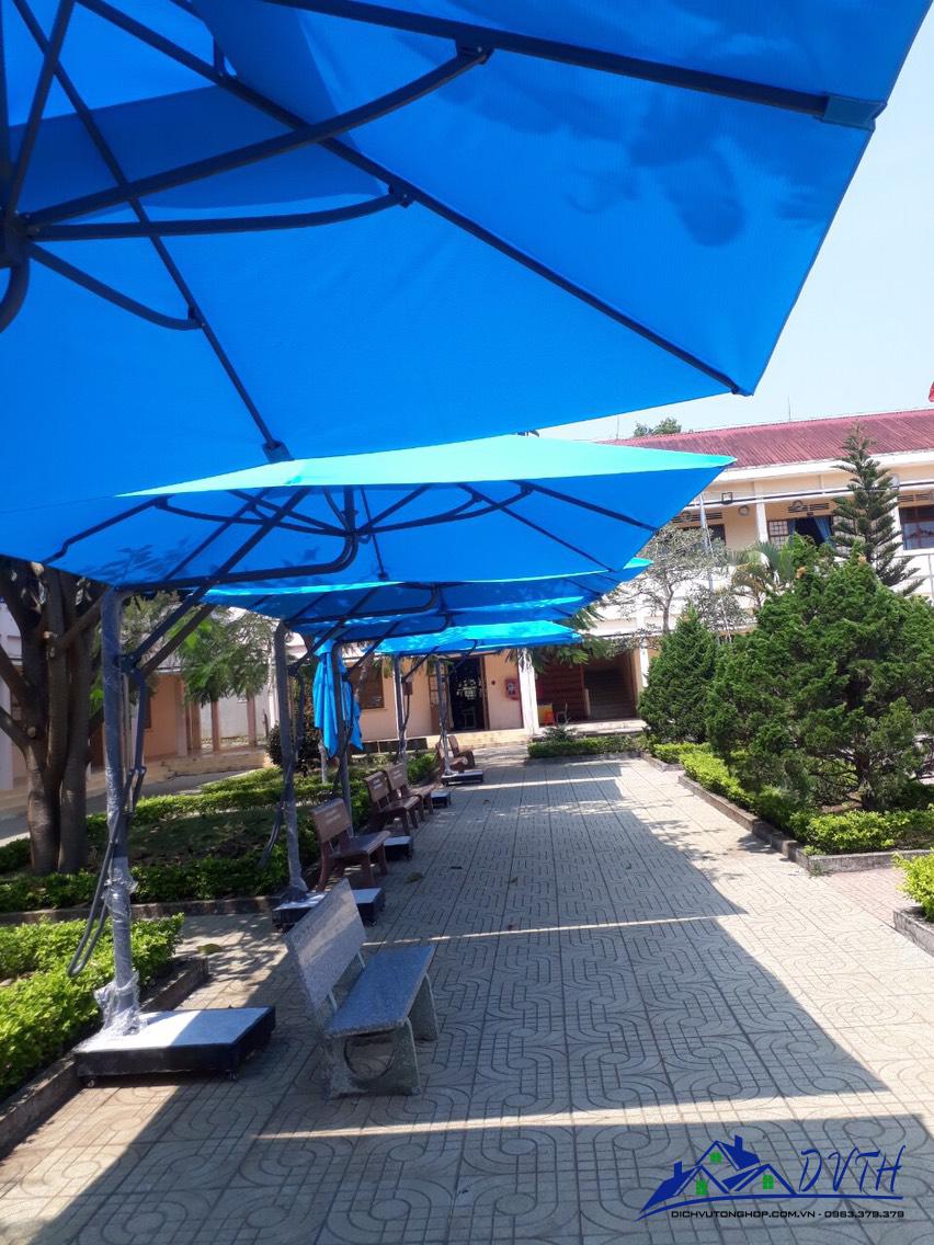 Ô dù che nắng tại Điện Biên